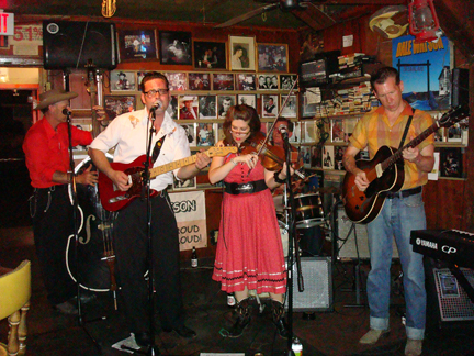 ginnys3 jww and the prospectors