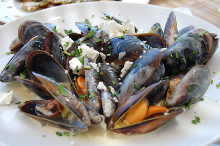 mussels feta