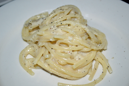 spaghetti cacio e pepe