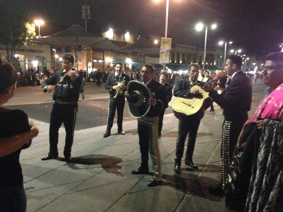 plaza garibaldi mexico mariachis