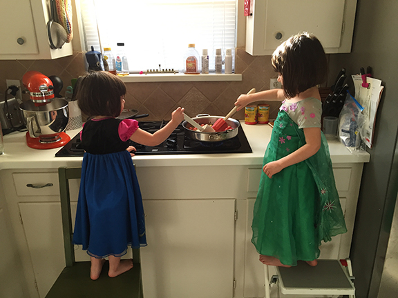 cooking tomato sauce