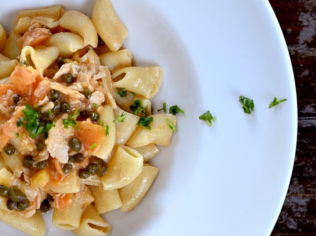 pasta with tuna and capers